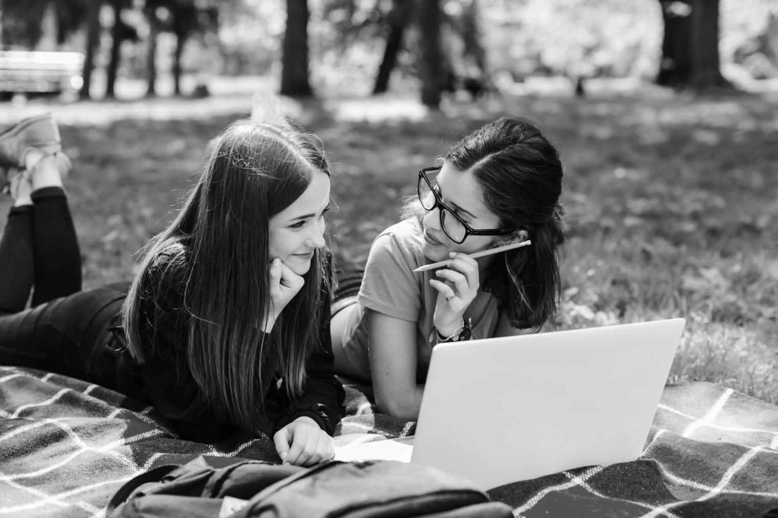 Zeitliche Entwicklung und Trends in der Unternehmensanalyse